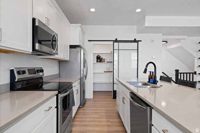 82 E AXIS CREEK CV, Draper, UT 84020