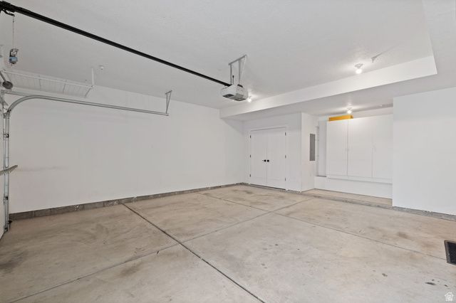 82 E AXIS CREEK CV, Draper, UT 84020
