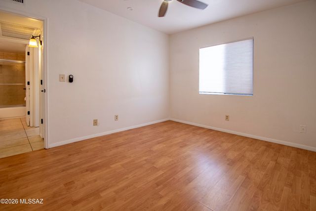 1810 E Blacklidge Dr Apt 417, Tucson, AZ 85719
