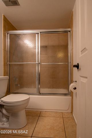 1810 E Blacklidge Dr Apt 417, Tucson, AZ 85719