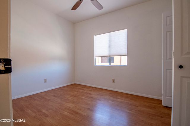 1810 E Blacklidge Dr Apt 417, Tucson, AZ 85719