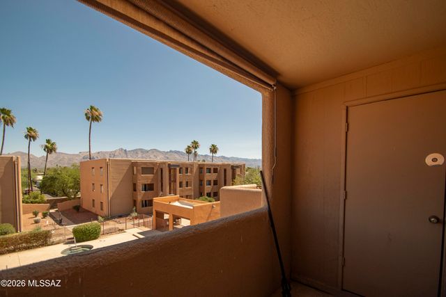 1810 E Blacklidge Dr Apt 417, Tucson, AZ 85719