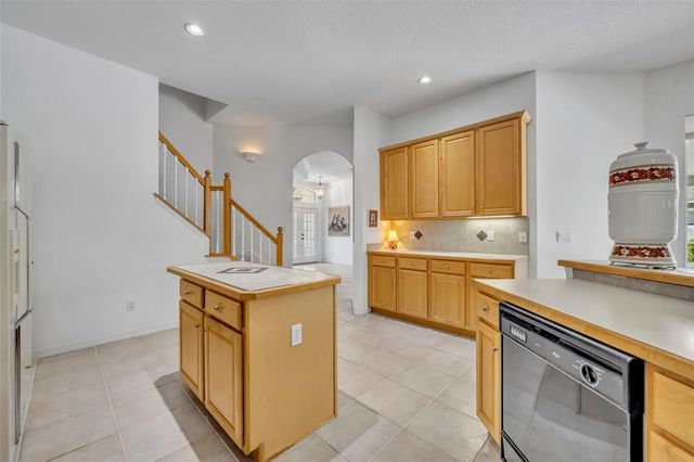 652 FIELD CLUB CIRCLE, Casselberry, FL 32707