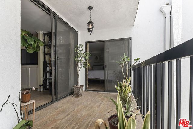 906 N Doheny Drive 510, West Hollywood, CA 90069