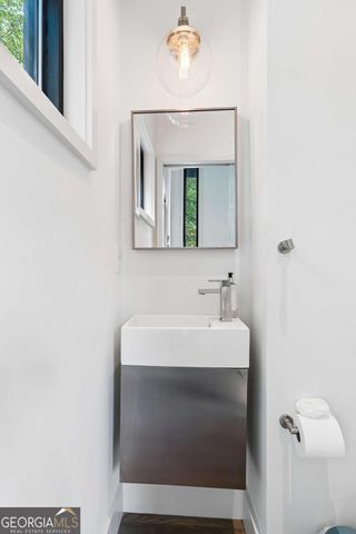 575 Highland Avenue NE, Atlanta, GA 30312