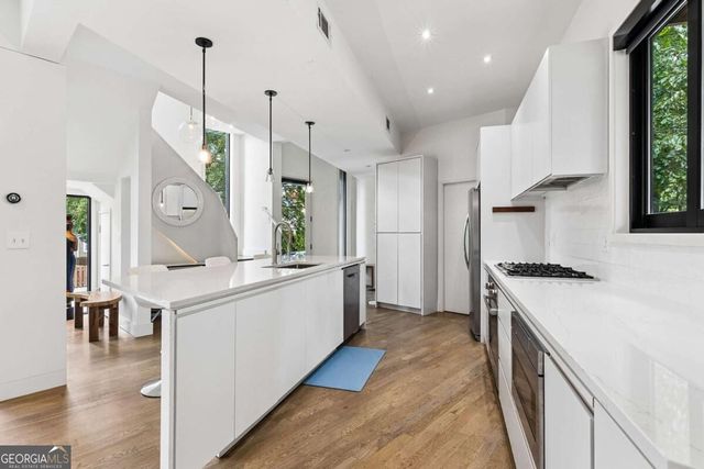 575 Highland Avenue NE, Atlanta, GA 30312