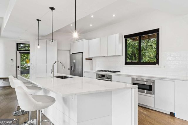 575 Highland Avenue NE, Atlanta, GA 30312