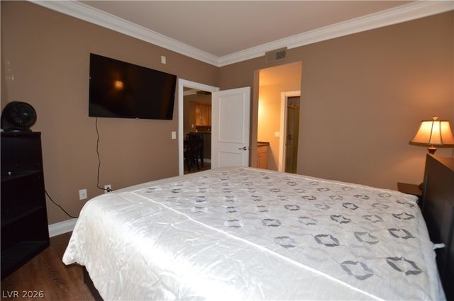 260 East Flamingo Road 213, Las Vegas, NV 89169