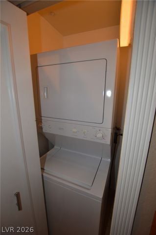 260 East Flamingo Road 213, Las Vegas, NV 89169