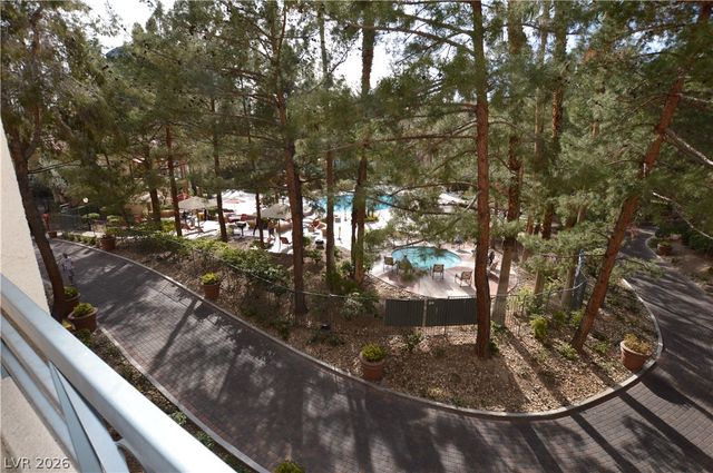 260 East Flamingo Road 213, Las Vegas, NV 89169