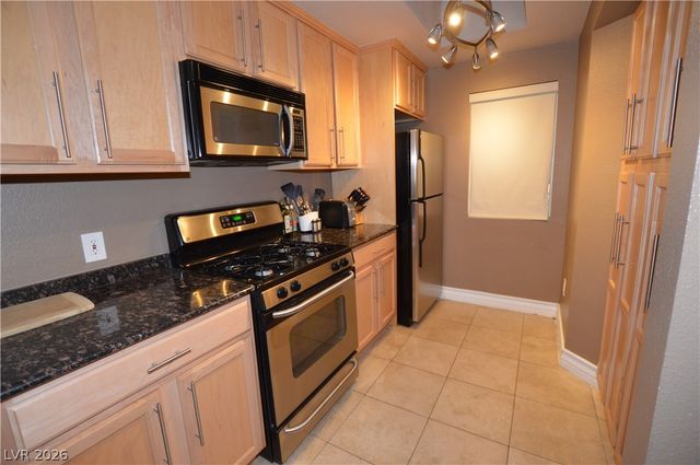 260 East Flamingo Road 213, Las Vegas, NV 89169