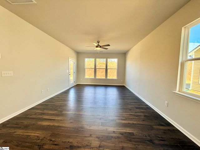 1636 Savannah Mills Drive, Spartanburg, SC 29303