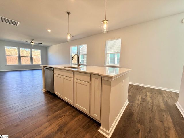 1636 Savannah Mills Drive, Spartanburg, SC 29303