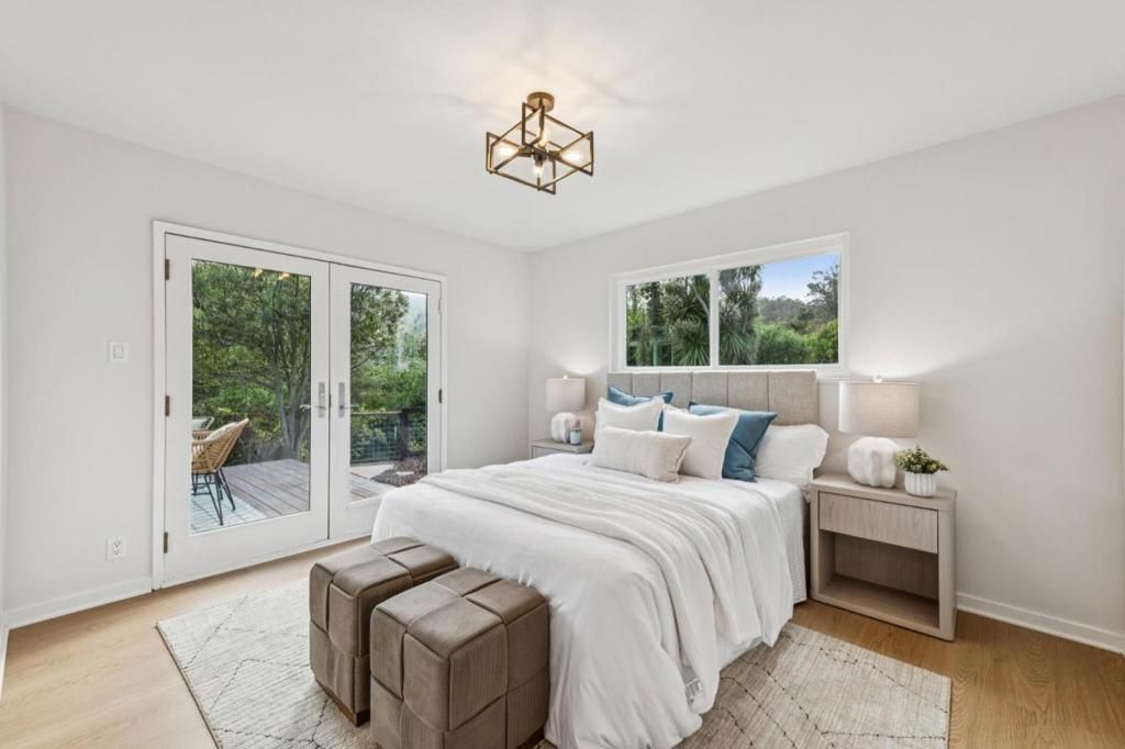Image 21 of property listing at 898 Standish Road, Pacifica, CA 94044