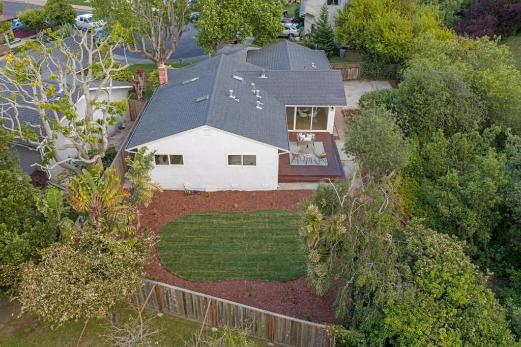 Image 51 of property listing at 898 Standish Road, Pacifica, CA 94044