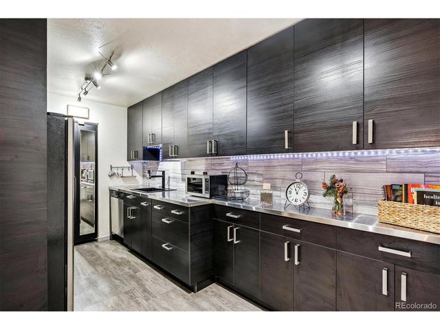 1300 Golden Cir 104, Golden, CO 80401