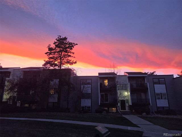 1300 Golden Cir 104, Golden, CO 80401