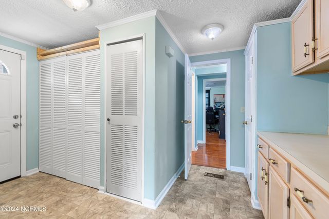 178 Chestnut Drive SW, Supply, NC 28462