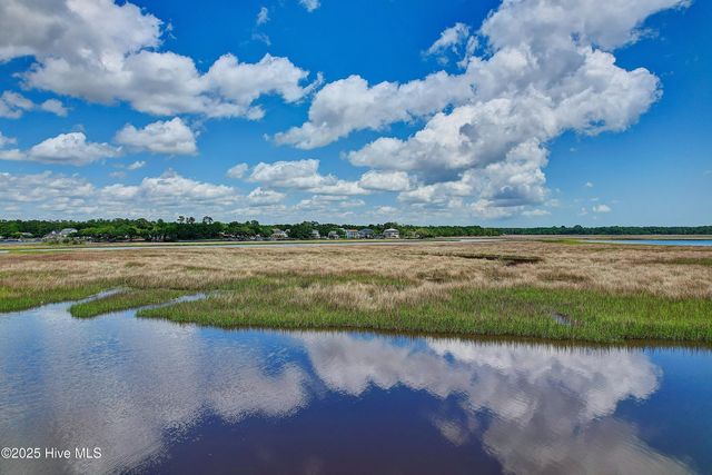 178 Chestnut Drive SW, Supply, NC 28462