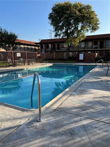 1400 W Warner Avenue 42, Santa Ana, CA 92704