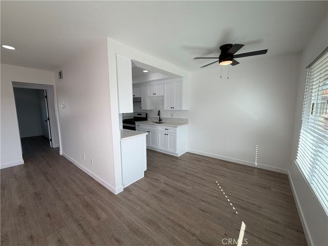 1400 W Warner Avenue 42, Santa Ana, CA 92704