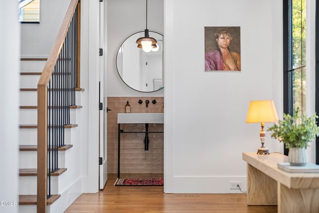 1221 Mordecai Drive, Raleigh, NC 27604