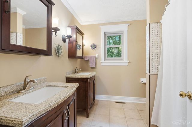 6414 S Snowmass Drive, Liberty Twp, OH 45011