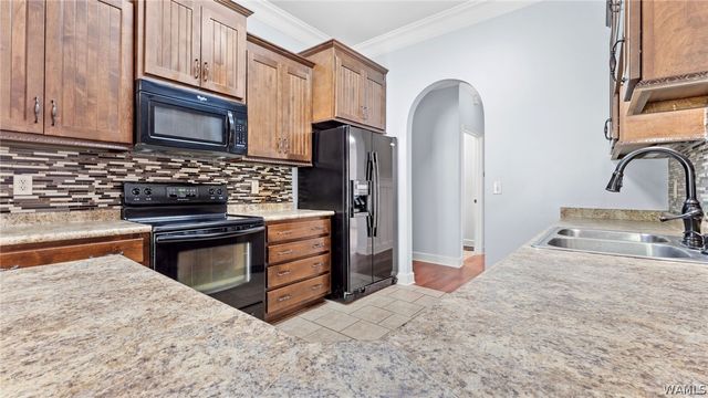 13168 Autumnwood, Northport, AL 35473