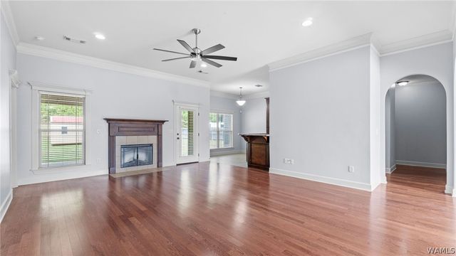 13168 Autumnwood, Northport, AL 35473