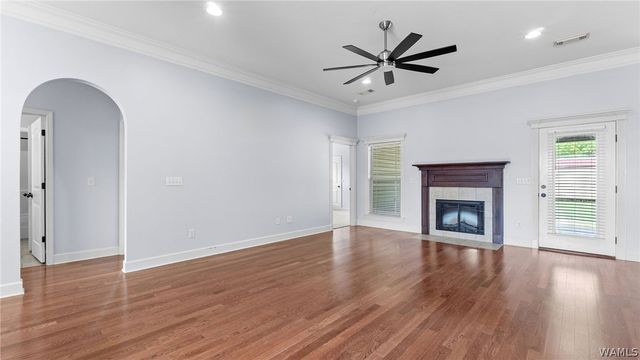 13168 Autumnwood, Northport, AL 35473