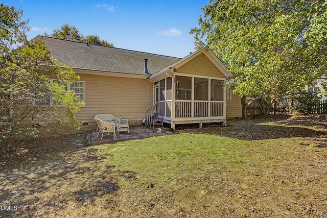 1200 Secotan Place, Fuquay Varina, NC 27526