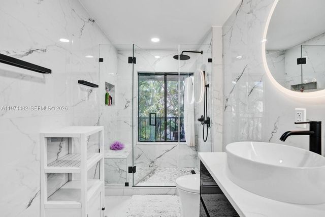 2723 NE 164th St 77, North Miami Beach, FL 33160