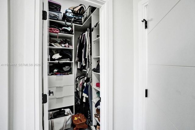 2723 NE 164th St 77, North Miami Beach, FL 33160