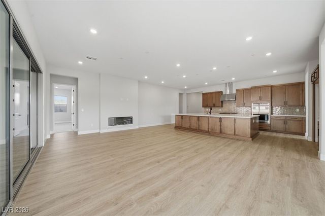 216 Paraggi Bay Drive, Henderson, NV 89011