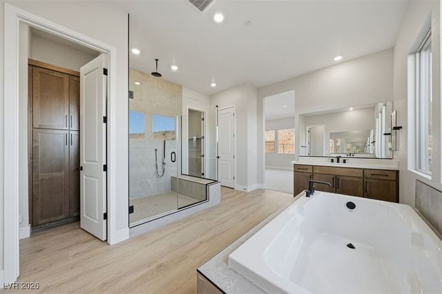 216 Paraggi Bay Drive, Henderson, NV 89011