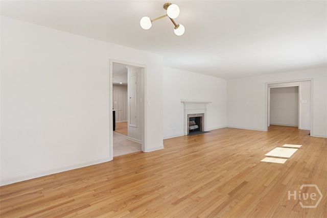 20 E 67th Street, Savannah, GA 31405