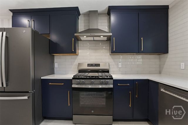 20 E 67th Street, Savannah, GA 31405