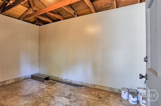 20 E 67th Street, Savannah, GA 31405