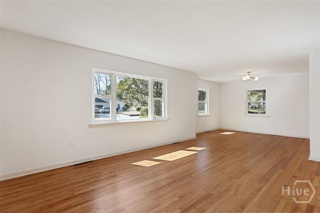 20 E 67th Street, Savannah, GA 31405