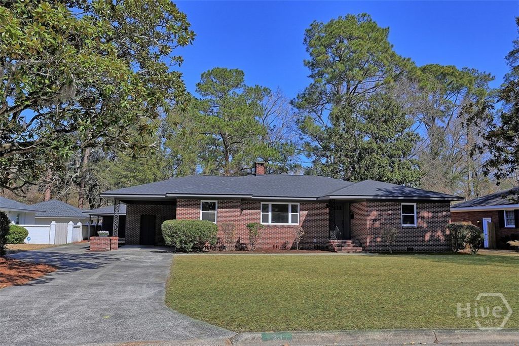 20 E 67th Street, Savannah, GA 31405