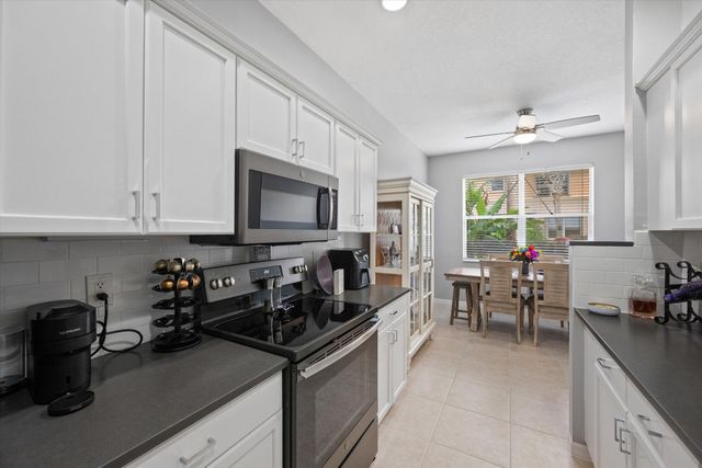 214 River Bluff Lane, Royal Palm Beach, FL 33411