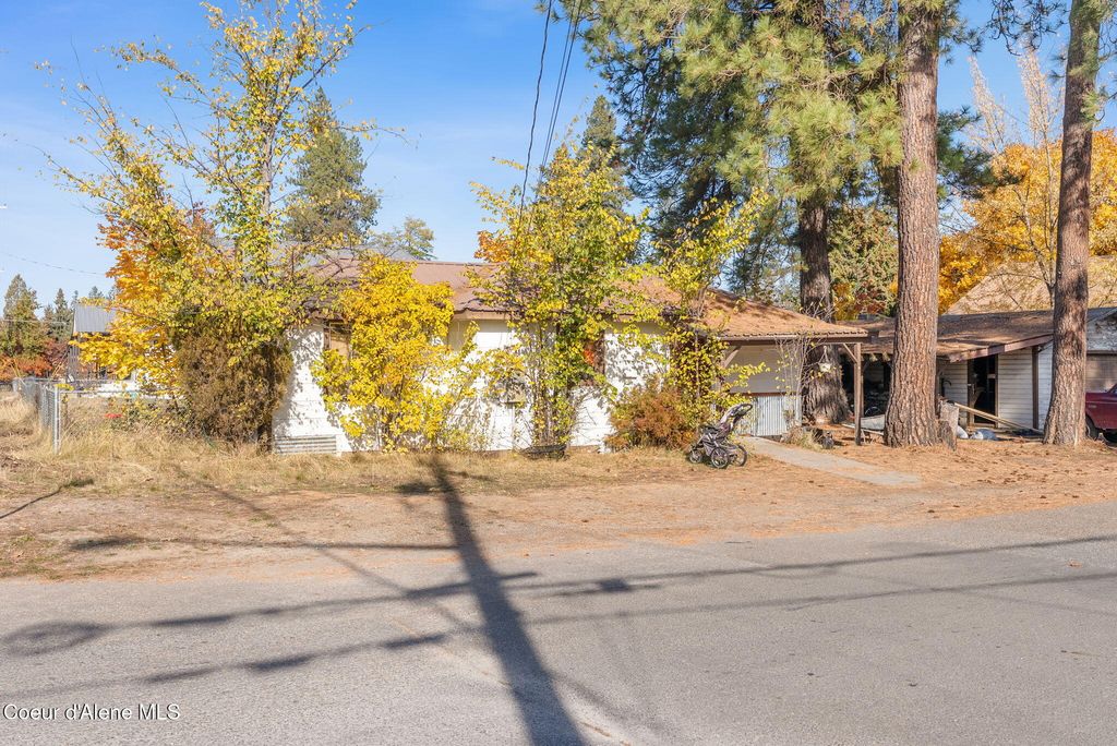 353 4th St, Priest River, ID 83856 photo 3