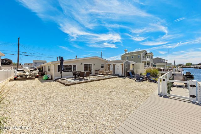 80 Mary Alice Road, Manahawkin, NJ 08050