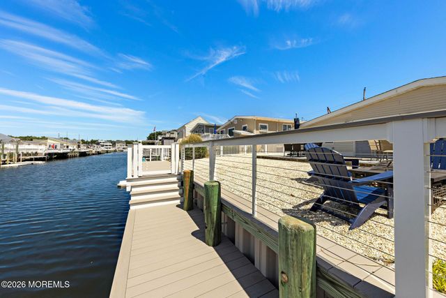 80 Mary Alice Road, Manahawkin, NJ 08050