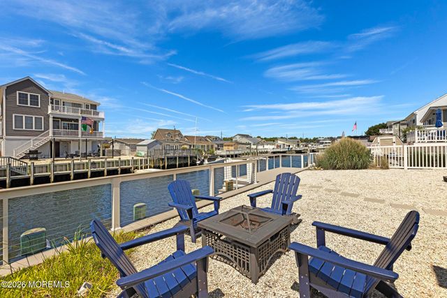 80 Mary Alice Road, Manahawkin, NJ 08050