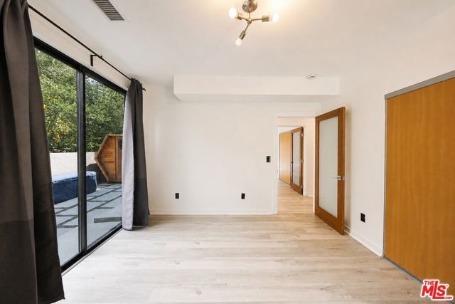 2230 Glendale Boulevard, Los Angeles, CA 90039