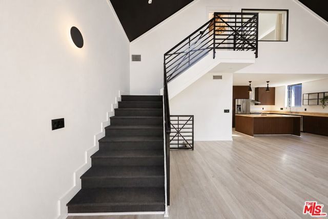 2230 Glendale Boulevard, Los Angeles, CA 90039