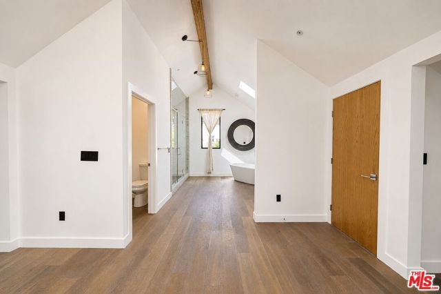 2230 Glendale Boulevard, Los Angeles, CA 90039