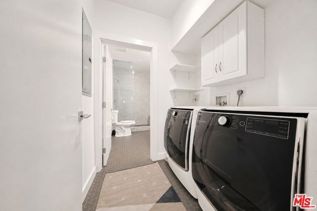 2230 Glendale Boulevard, Los Angeles, CA 90039