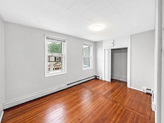 72 Leyden St, Boston, MA 02128